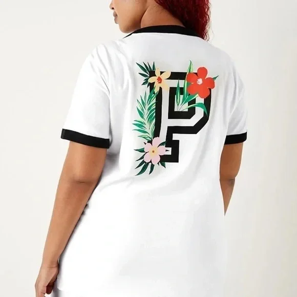 PINK Victoria's Secret White and Black T-Shirt - Picture 3 of 7